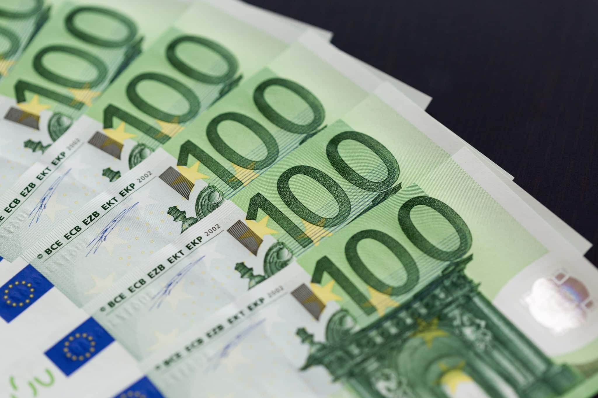 euro dollar 123rf 2048x1365 1