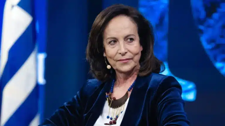 «Να μην γίνουμε Καρυστιανού ή Κωνσταντοπούλου»: Μήνυμα και από τη Διαμαντοπούλου προς την ηγεσία του ΠΑΣΟΚ