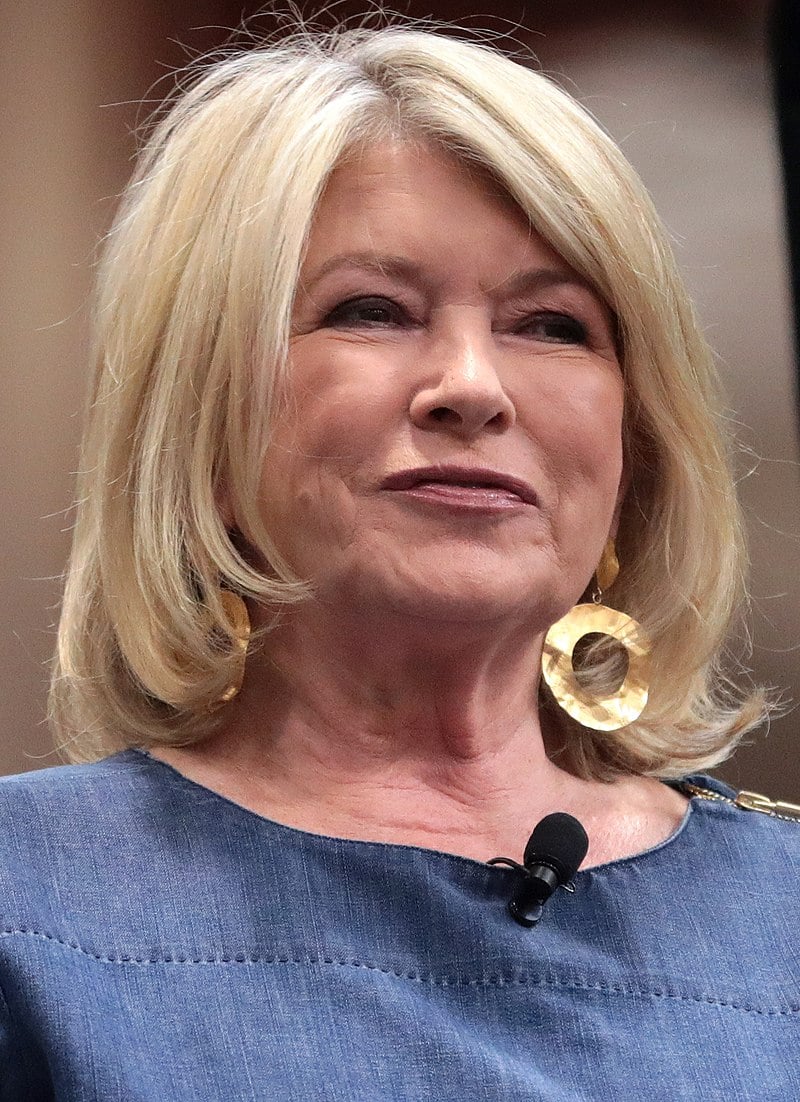 martha stewart 48926315347 cropped 1
