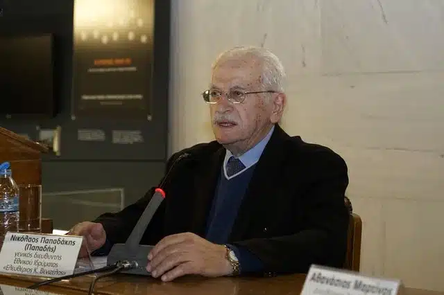 nikolaos papadakis 640x426 1