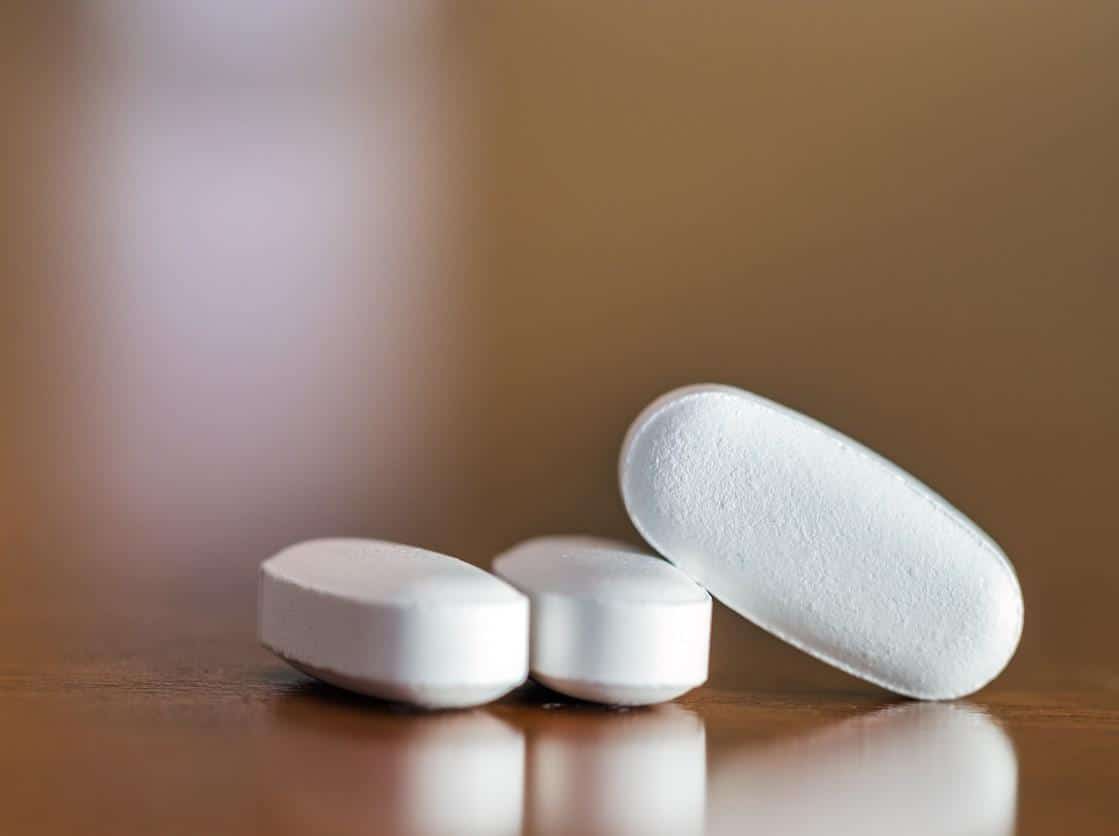 oblong white pills 0