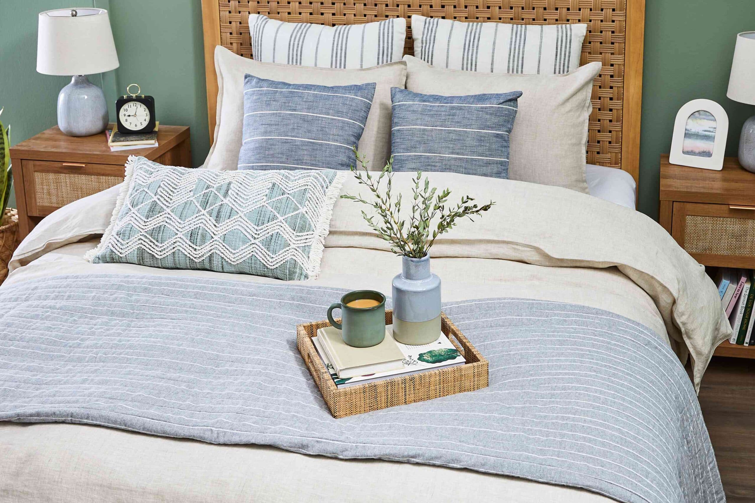 reasons to make your bed every day 350511 hero 8a1e1b37ed974fa69aee74aadcdca79e scaled