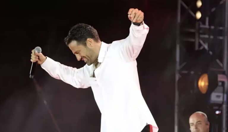 Αργυρός: Χόρεψε ζεϊμπέκικο και ξεσήκωσε το Καλλιμάρμαρο – Η πρώτη εμφάνιση της Νίκα μετά την αποκάλυψη της αποβολής