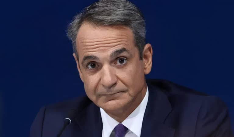 Μητσοτάκης: «Δεν μπορείς να έχεις 13ο μισθό και φοροελαφρύνσεις – Επιλέξαμε μια πιο δίκαιη και βιώσιμη λύση»