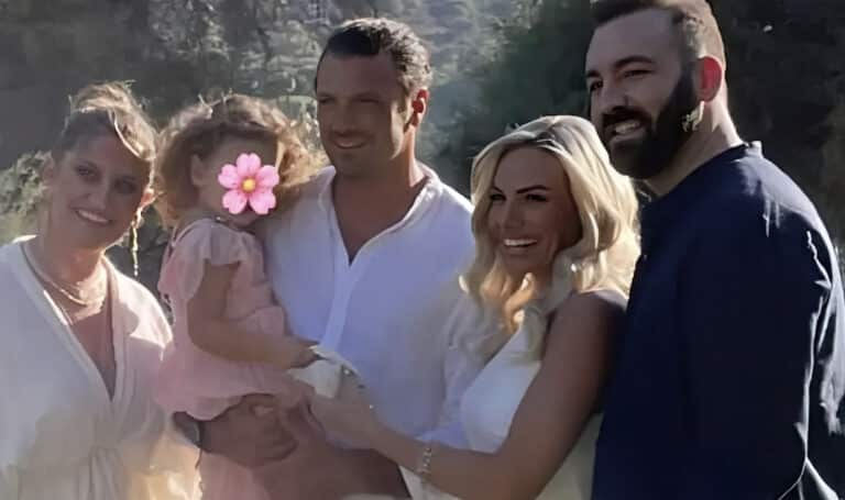 Ιωάννα Μαλέσκου – Κωνσταντίνος Δανιάς: H υπέροχη μπομπονιέρα της βάφτισης της κόρης τους