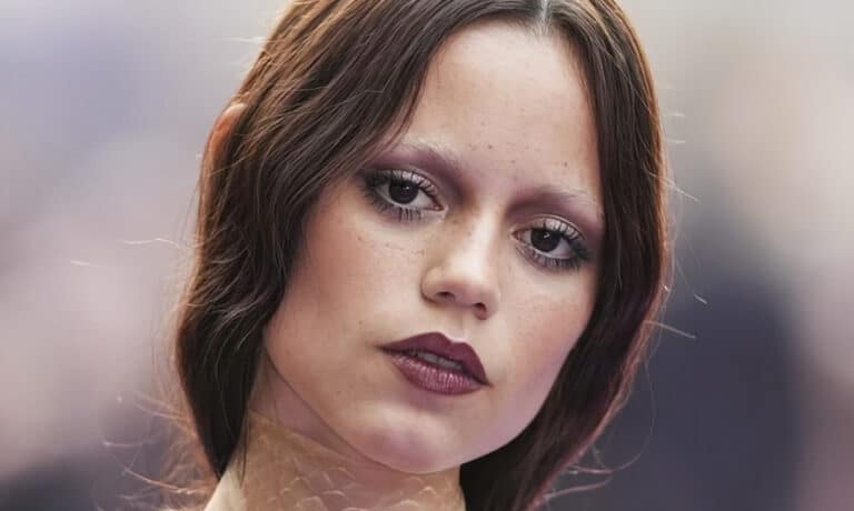 H νέα τάση στην ομορφιά σας θέλει να φαίνεστε πολύ κουρασμένες