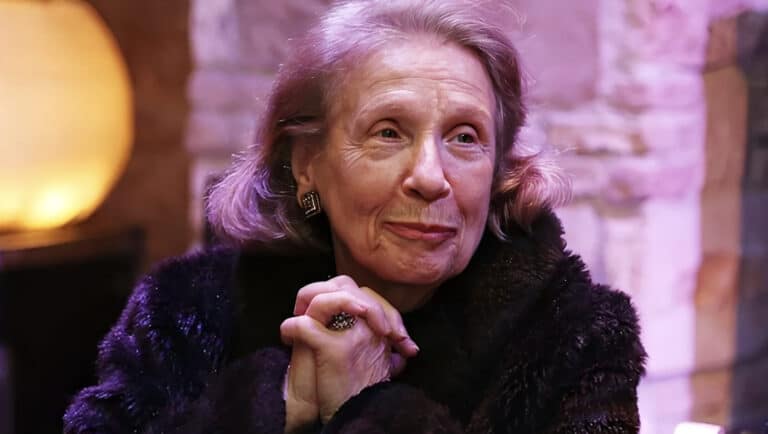 Δύσκολες ώρες για τη Μέλπω Ζαρόκωστα – Μεταφέρθηκε εσπευσμένα στο νοσοκομείο