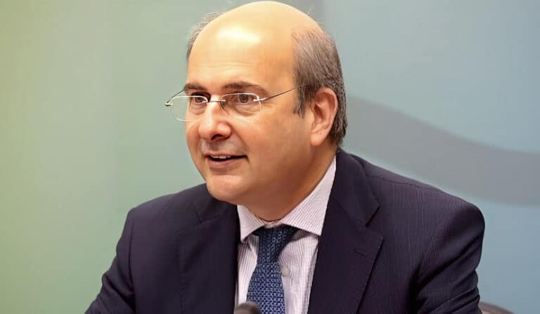 Κ. Χατζηδάκης: «Η Νέα Δημοκρατία οδηγεί την Ελλάδα στην πρόοδο,  όχι οι υποσχέσεις της αντιπολίτευσης»