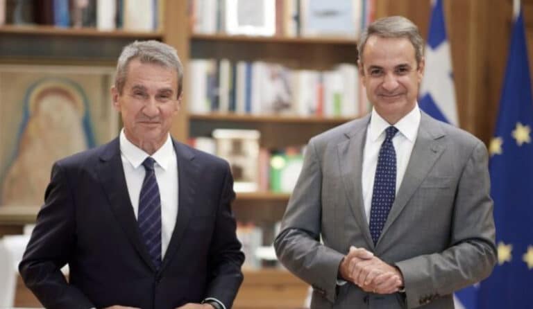 Ο Έpωτας εξελίχθηκε σε Γάμο! Στη Νέα Δημοκρατία προσχώρησε επίσημα ο Ανδρέας Λοβέρδος