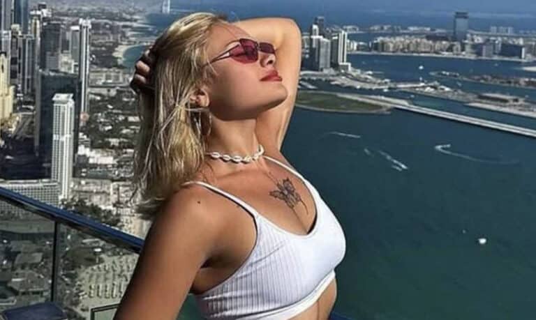 Ελληνίδες στο Ντουμπάι: «Πας στα πάρτι με Dior και αν φύγεις ζωντανή, έχεις 10.000 και