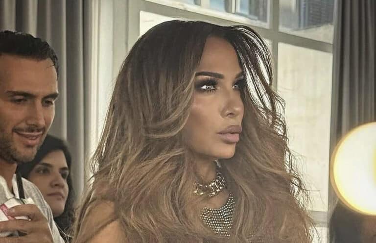 Χαμός με πασίγνωστη Ελληνίδα που μοιάζει με την… Τζένιφερ Λόπεζ