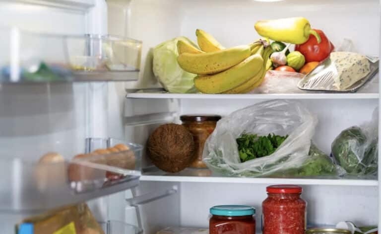 10 πράγματα που πρέπει πάντα να βάζετε στο ψυγείο και 10 πράγματα που δεν πρέπει ποτέ να βάζετε στο ψυγείο