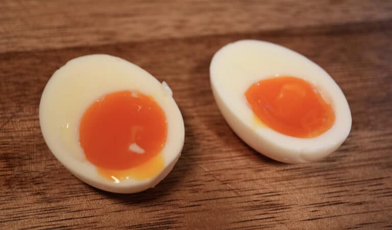 Οι γιατροί αποκαλύπτουν ότι η κατανάλωση βραστών αυγών το πρωί μπορεί να κάνει την καρδιά σας να γίνει