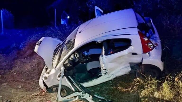 Μάχη για τη ζωή του δίνει 13χρονος που τραυματίστηκε σε τροχαίο με τη μαμά του