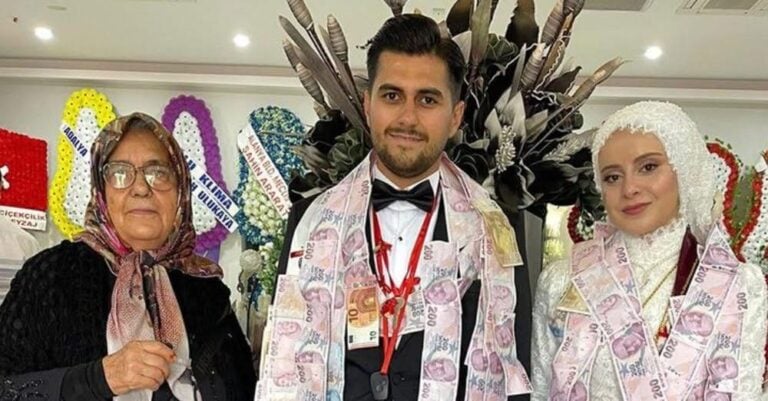 Τουρκία: Γιαγιά «χρύσωσε» τον εγγονό της στον γάμο του – Χαμός με το βίντεο