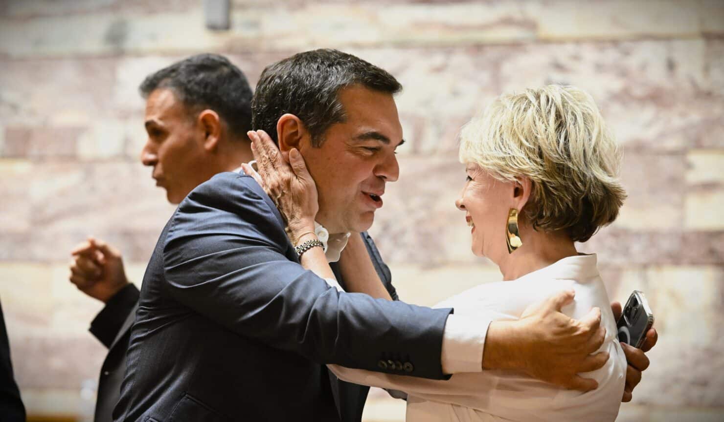 akrita tsipra 1480x864 1