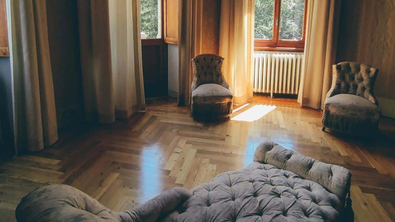 empty home