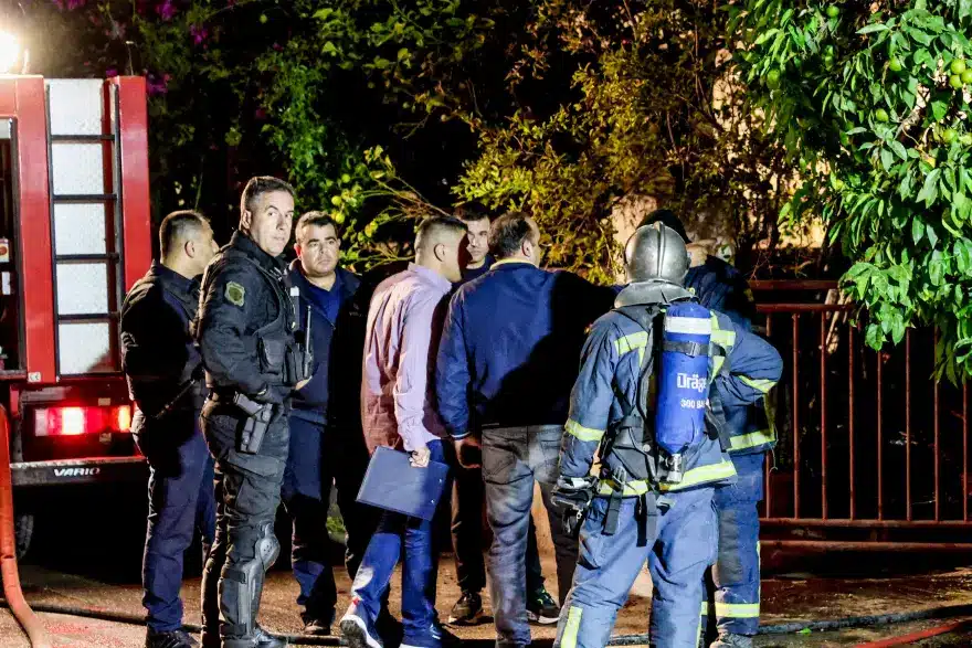 Ανείπωτη τραγωδία στη χώρα μας: Γιος έβαλε φωτιά και έκαψε την μάνα και τον θείο του 14 fotia irakleio 2