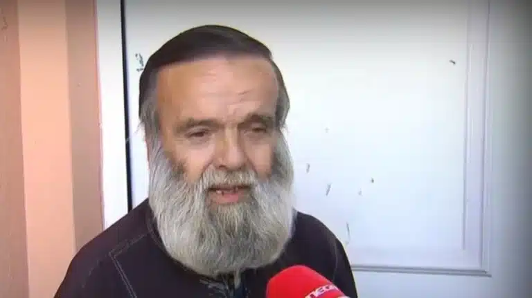 Ο θάνατος, η τραγωδία και το διπλό προσωπικό δράμα ενός ιερέα: Έχασε τις 2 κόρες του και είδε στη φυλακή ως δολοφόνο τον εγγονό του