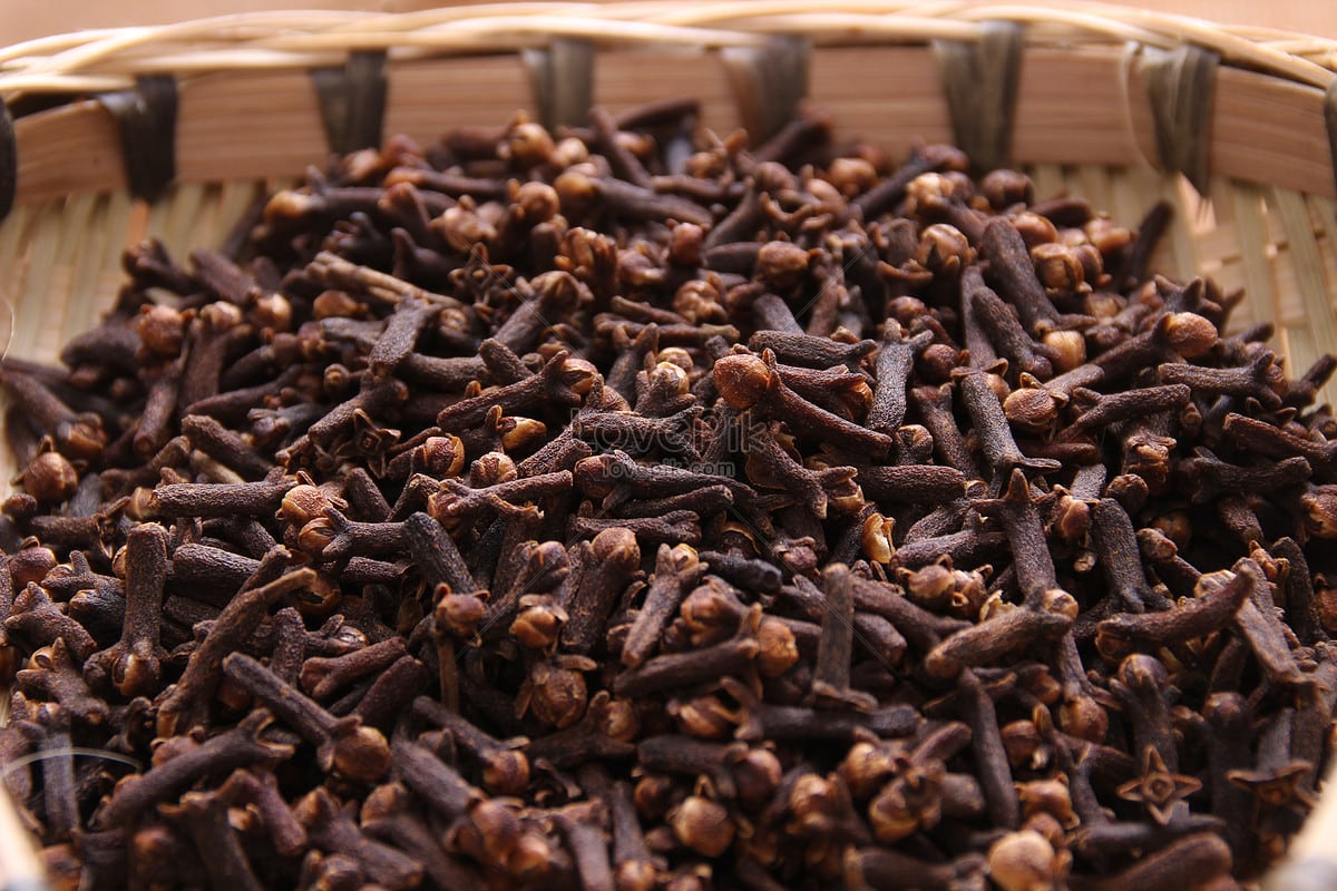 lovepik clove picture 500628748