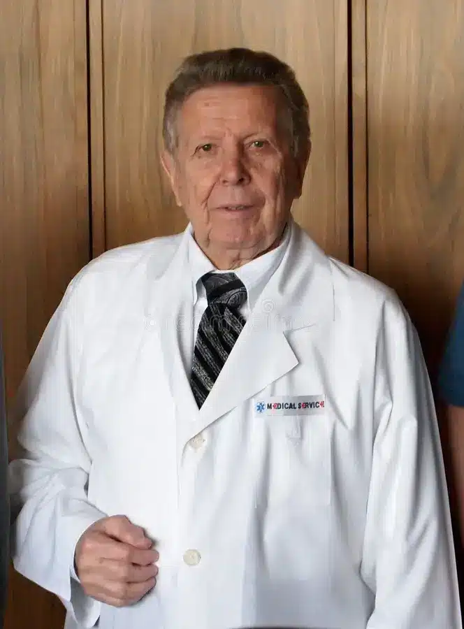 nobel laureate yevgeniy chazov 26101575