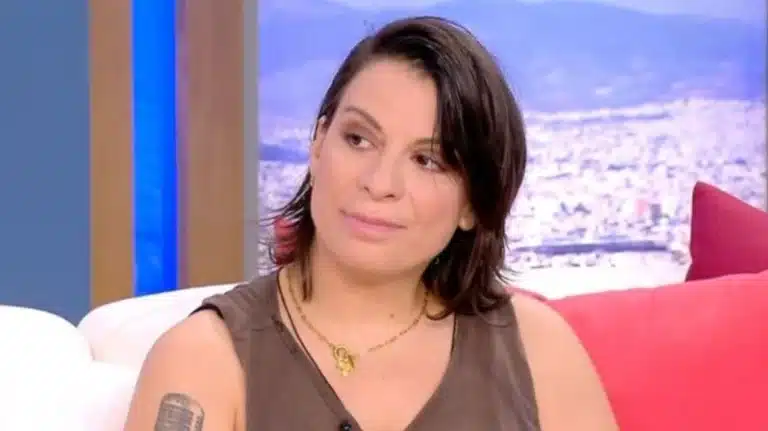 Συγκλονιστική αποκάλυψη από την τραγουδίστρια Πένυ Σκάρου: «Με βίασε ένας άντρας 70 χρονών και έμεινα έγκυος»