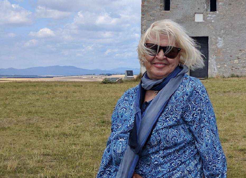 Γιάννα Σταυράκη: «Τον γιο μου τον χάρισα στην Παναγία – Είναι η κοινή μας μάνα» 2 staurakh 2
