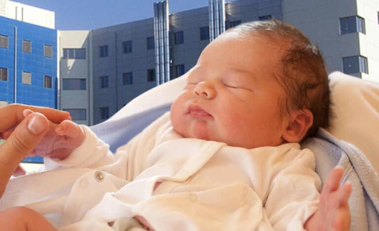 Αγρίνιο: Έδωσαν σε έγκυο, φάρμακο που προοριζόταν για γυναίκα που είχε αποβάλει και εκείνη γέννησε πρόωρα