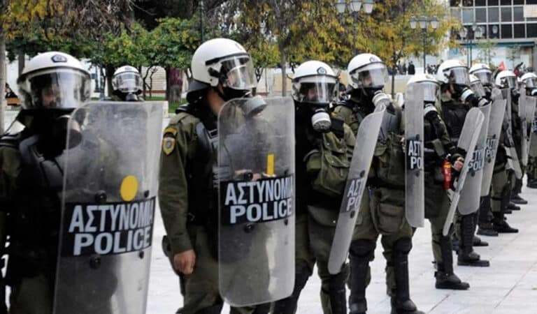 Απαγόρευση συγκέντρωσης στο Σύνταγμα αύριο