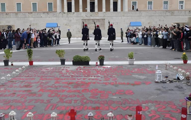 Άγνωστος Στρατιώτης: Το Άμυνας θα αναθέσει σε ιδιωτική εταιρεία τον καθαρισμό, η φύλαξη στην ΕΛΑΣ -Τι προβλέπει η τροπολογία