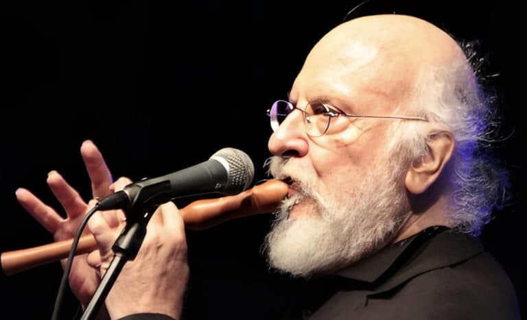 Οταν ο Διονύσης Σαββόπουλος αποκάλυπτε την ιστορία πίσω από τη «Συννεφούλα»