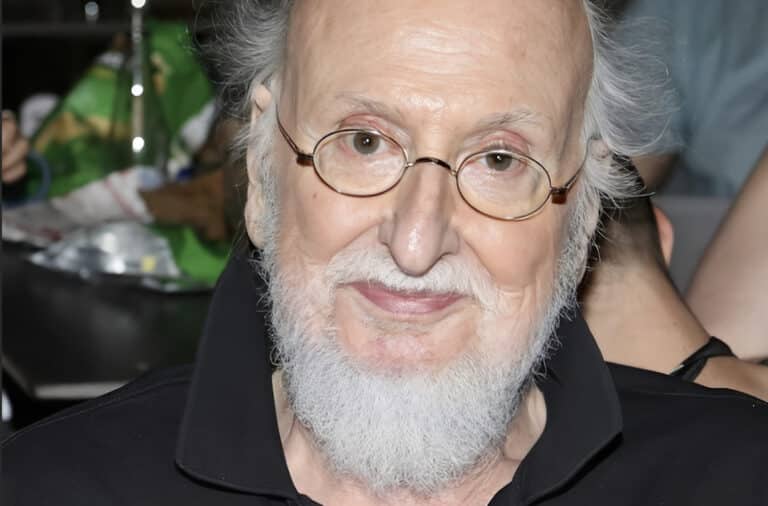 Ο Αρκάς αποχαιρετά τον Διονύση Σαββόπουλο