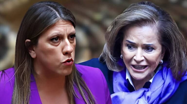 O κακός χαμός μέσα στη Bουλή – Επίθεση της Κωνσταντοπούλου στην Ντόρα Μπακογιάννη O κακός χαμός μέσα στη Bουλή – Επίθεση της Κωνσταντοπούλου στην Ντόρα Μπακογιάννη