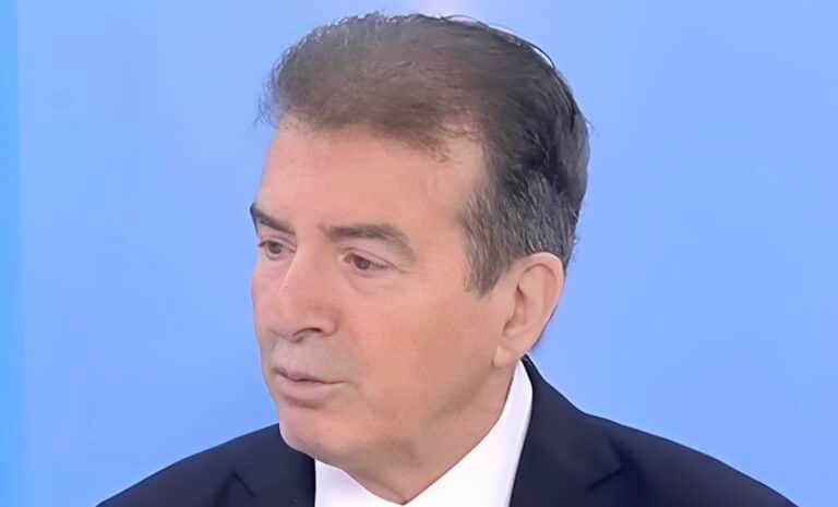 Χρυσοχοΐδης: «Κάποιοι θέλουν εις το όνομα των επιδιώξεών τους να διαλύσουν τη χώρα» – «Θα μιλήσω με τον Δένδια για τον Άγνωστο Στρατιώτη»