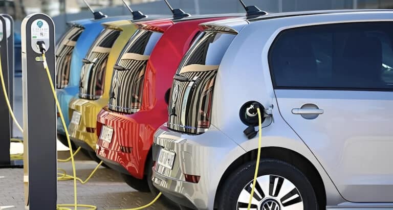 Aυτοκίνητο σε κάθε νοικοκυριό – Επιδότηση έως 18.000 ευρώ για νέο όχημα