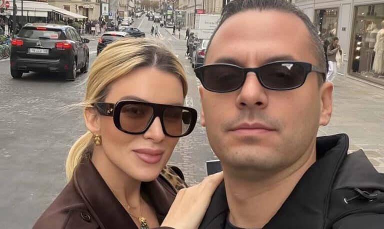 Καινούργιου – Κουτσουμπής: Ρομαντικό ταξίδι στο Παρίσι για το ζευγάρι