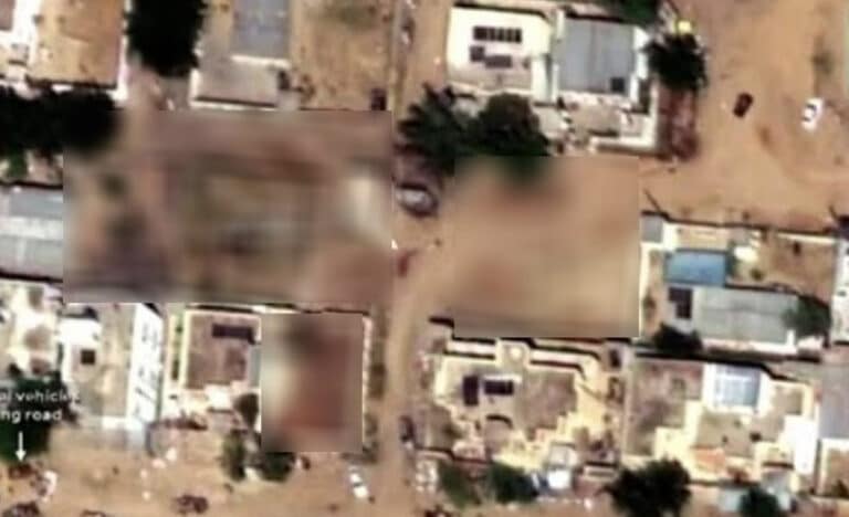 Σουδάν: Ορατή από δορυφόρο η σφαγή 2.000 ανθρώπων – Σωροί από πτώματα και λίμνη αίματος