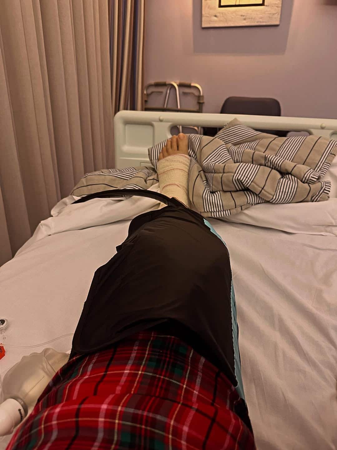 Η Ορθούλα Παπαδάκου στο νοσοκομείο: Η επέμβαση που έκανε και το δημόσιο μήνυμα στους θαυμαστές της 1 2 26