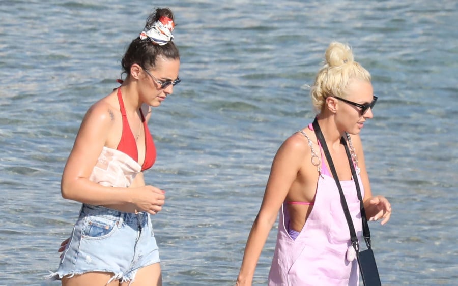 202007141154070.4522 tamta me tin kori tis annie khach 2662020 c1958