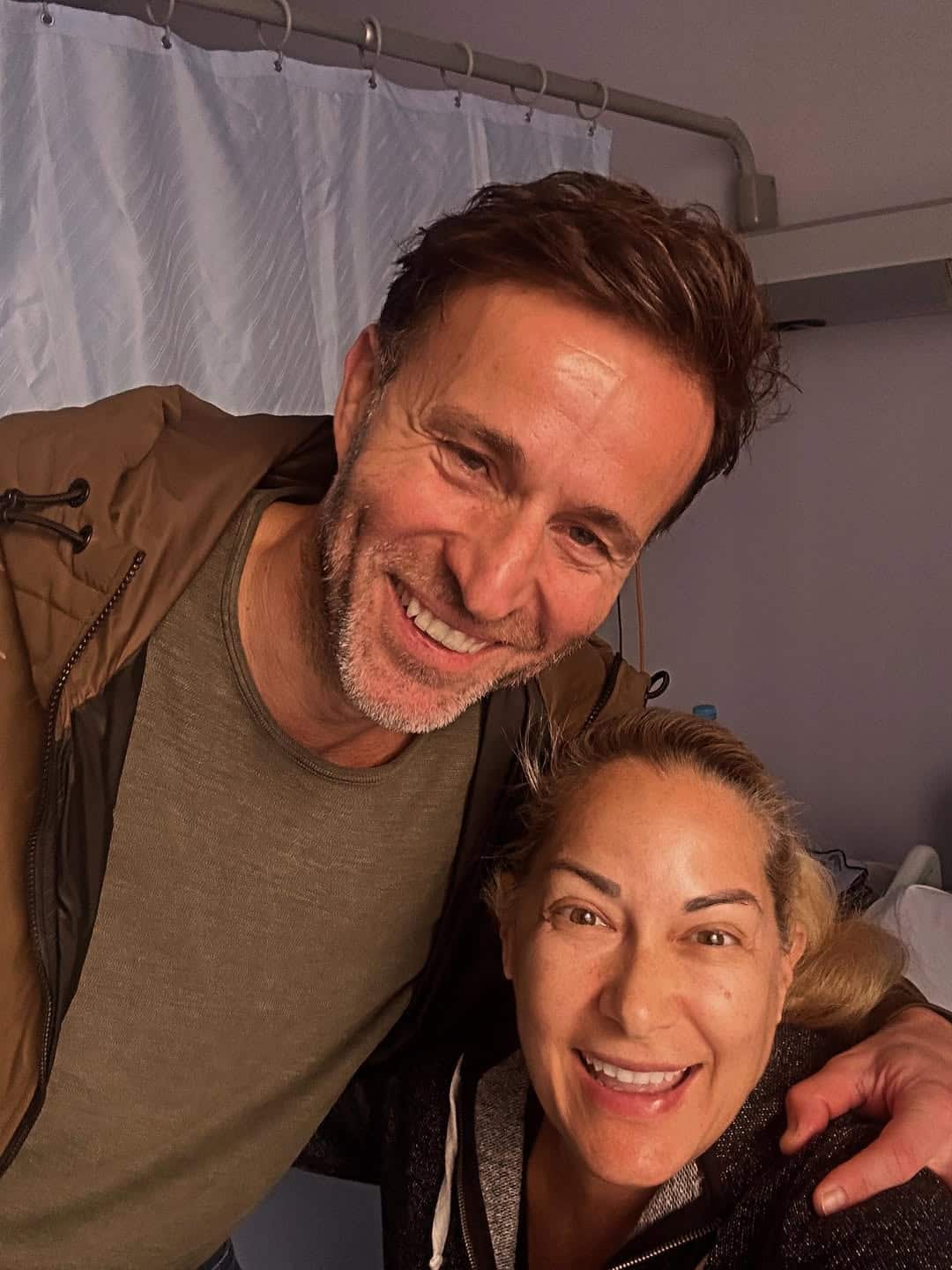 Η Ορθούλα Παπαδάκου στο νοσοκομείο: Η επέμβαση που έκανε και το δημόσιο μήνυμα στους θαυμαστές της 3 3 24