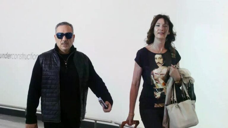 Νότης Σφακιανάκης: «Δεν έμενε μαζί της! Η Κίλι με βοήθεια περπατούσε με το Π»