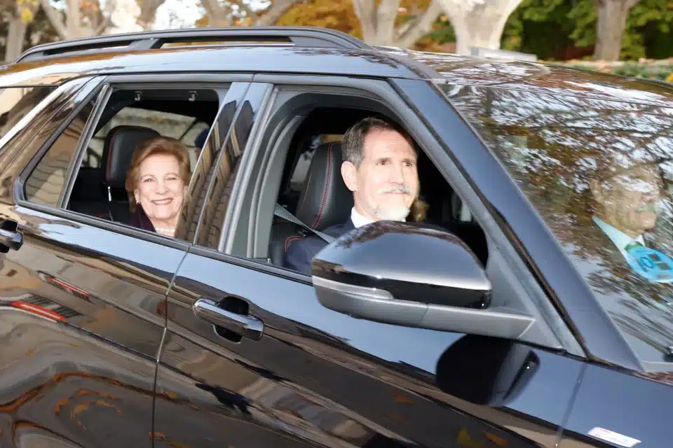 annamaria pavlos aftokinito.jpg