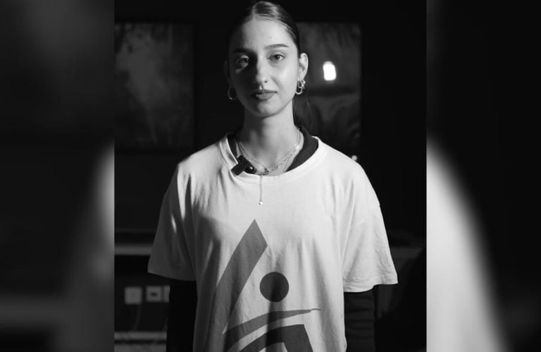 Το ανατριχιαστικό βίντεο για τις γυναικοκτονίες: Θύματα «ζωντανεύουν» με τεχνητή νοημοσύνη – «Κάποτε ήμουν απλά μια κοπέλα και έγινα ένα όνομα σε τίτλο» 2 anonymo 1200 x 780 px 2 768x499 1