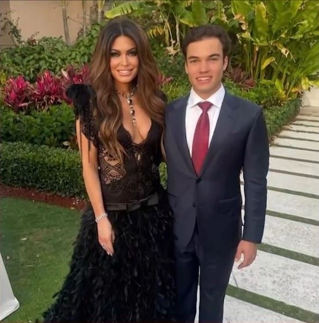 be3fc84f18a24a10b7bd41533343bb81