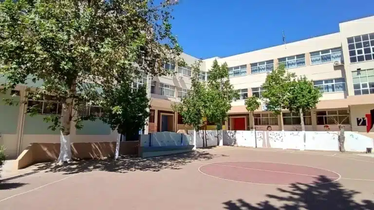 Τραγωδία στον Πειραιά: 13χρονη μαθήτρια πνίγηκε από την τροφή της