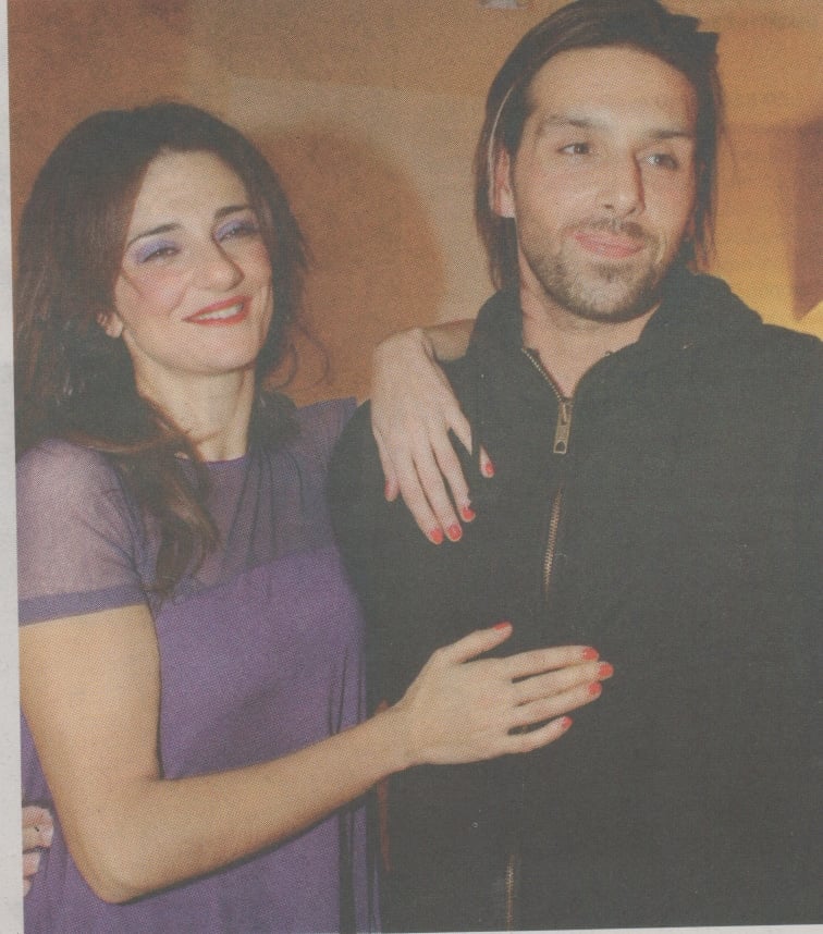 f8ac801e2bbc572aaf72728a31964d17