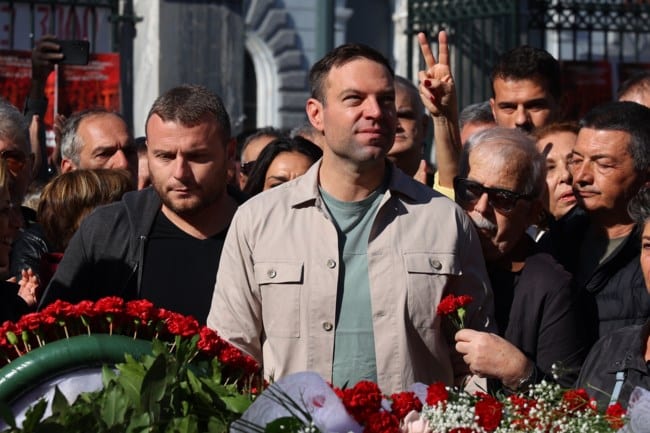 fa5e146387e440f2aaa78ddec8426fdb