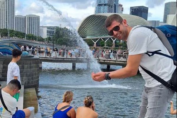 fc97cf48702f01dc597c4ee96e94a175 l