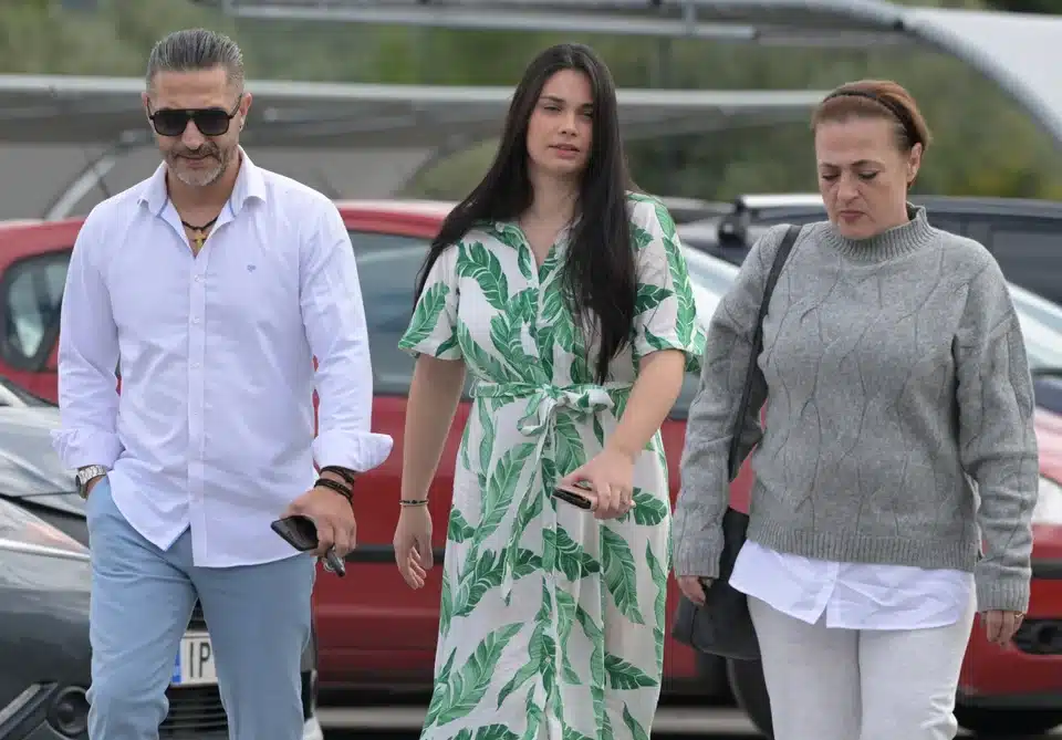 sfakianaki kili kideia kosmos.jpg