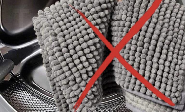 Γιατί δεν πρέπει να πλένετε τα πατάκια του μπάνιου στο πλυντήριο